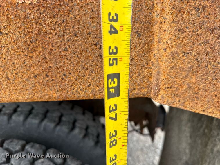 image for item DS3799 2008 International 7400 dump truck