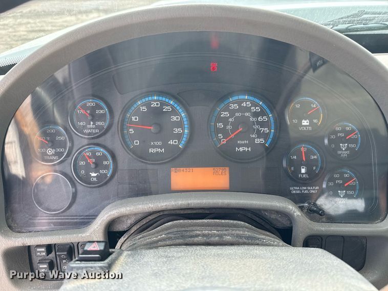 image for item DS3799 2008 International 7400 dump truck