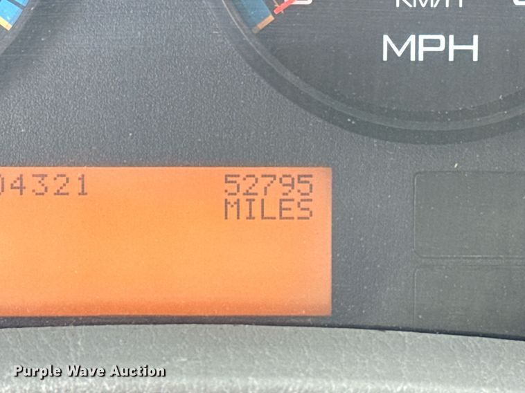 image for item DS3799 2008 International 7400 dump truck