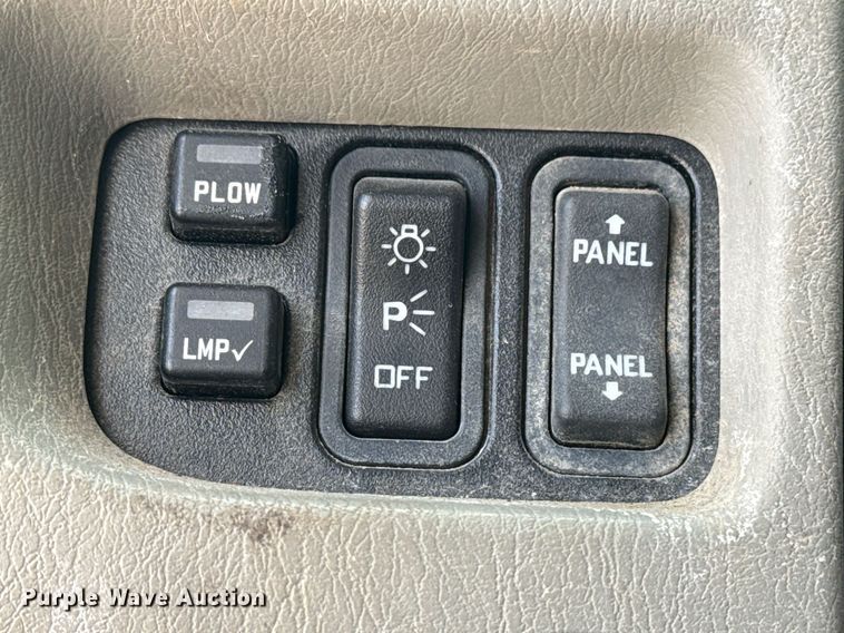 image for item DS3799 2008 International 7400 dump truck