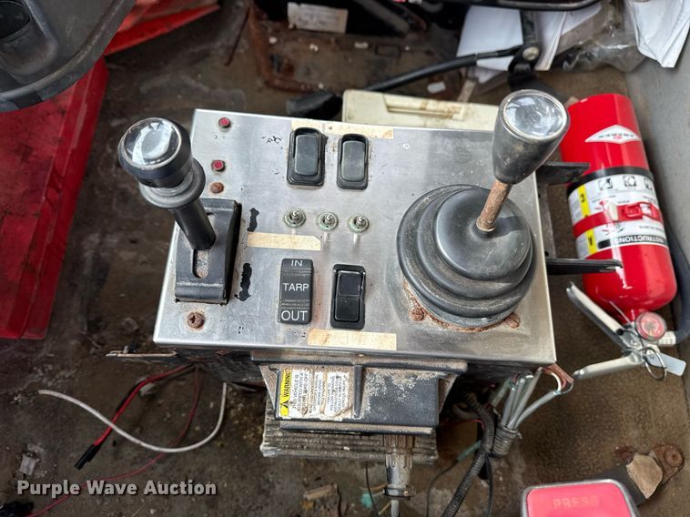 image for item DS3799 2008 International 7400 dump truck