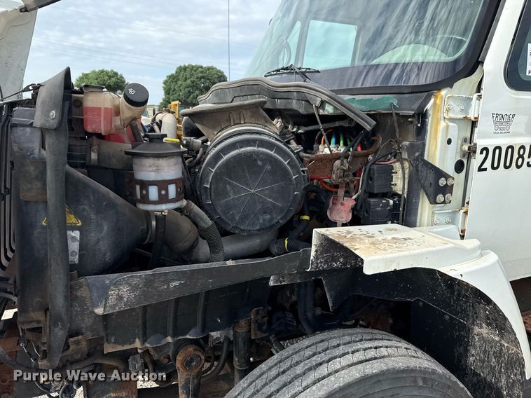 image for item DS3799 2008 International 7400 dump truck