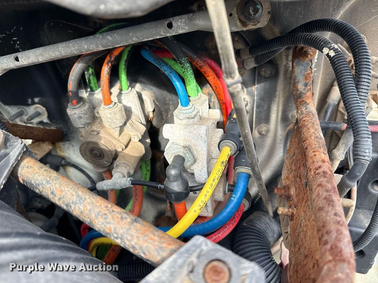 image for item DS3799 2008 International 7400 dump truck