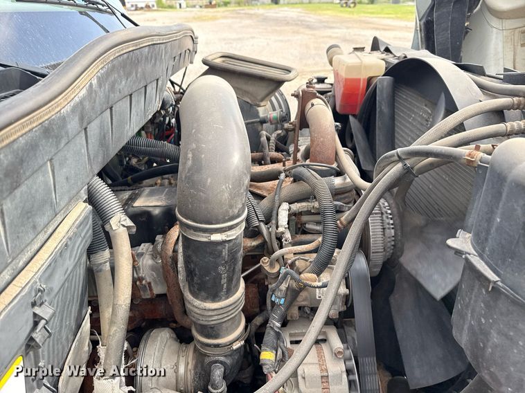 image for item DS3799 2008 International 7400 dump truck