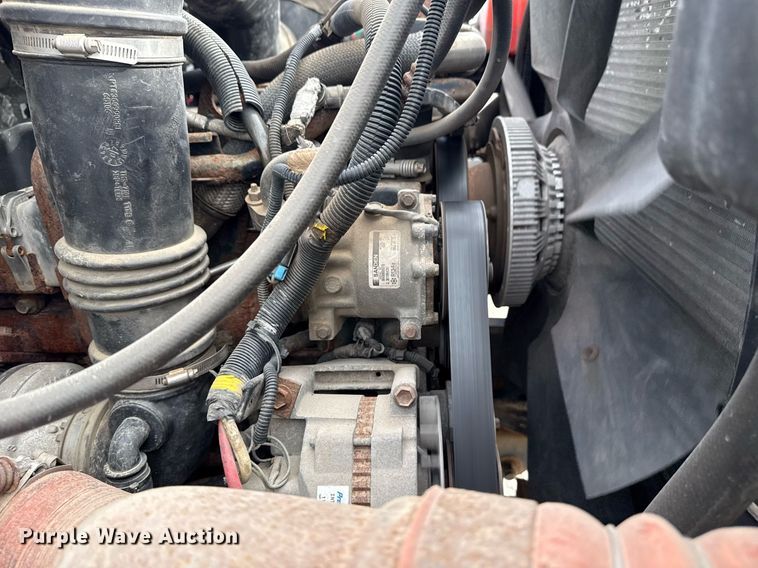 image for item DS3799 2008 International 7400 dump truck