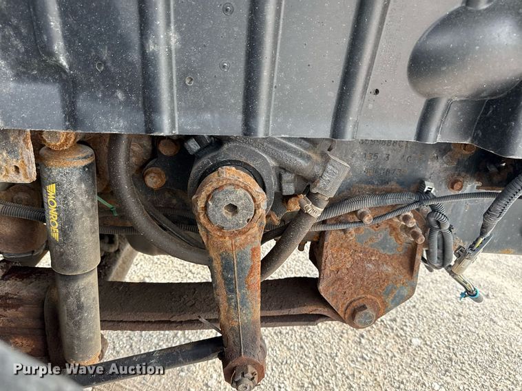 image for item DS3799 2008 International 7400 dump truck