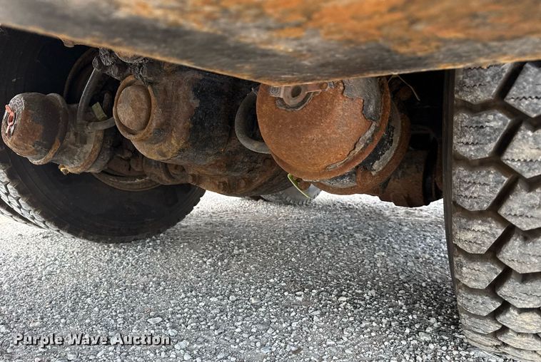 image for item DS3799 2008 International 7400 dump truck