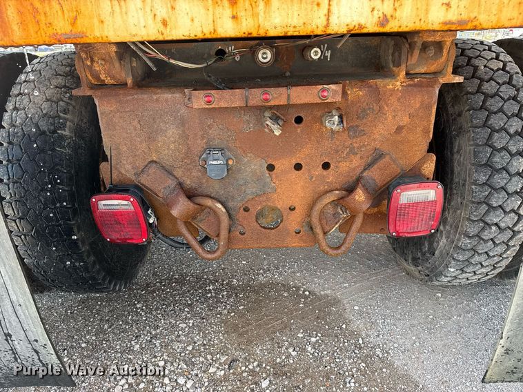 image for item DS3800 2008 International 7400 dump truck