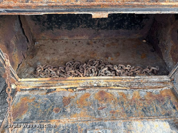 image for item DS3800 2008 International 7400 dump truck