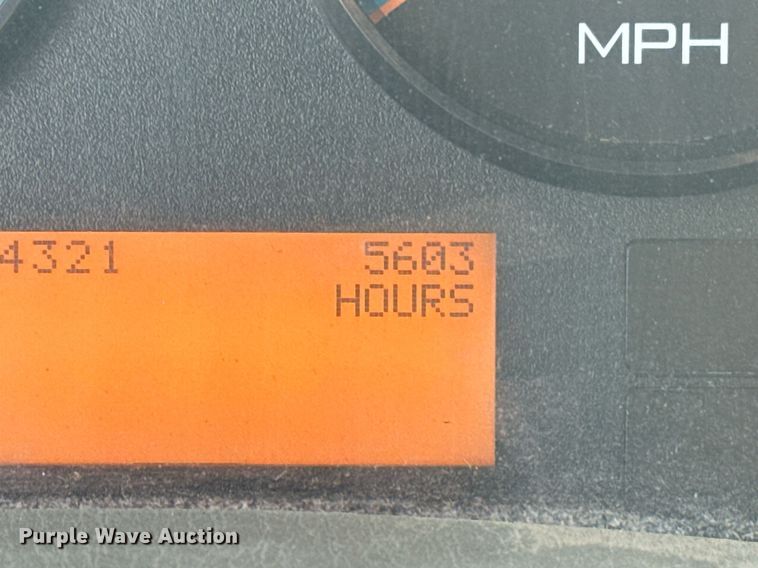 image for item DS3800 2008 International 7400 dump truck