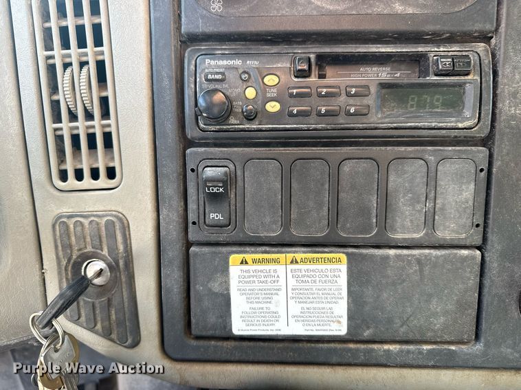 image for item DS3800 2008 International 7400 dump truck