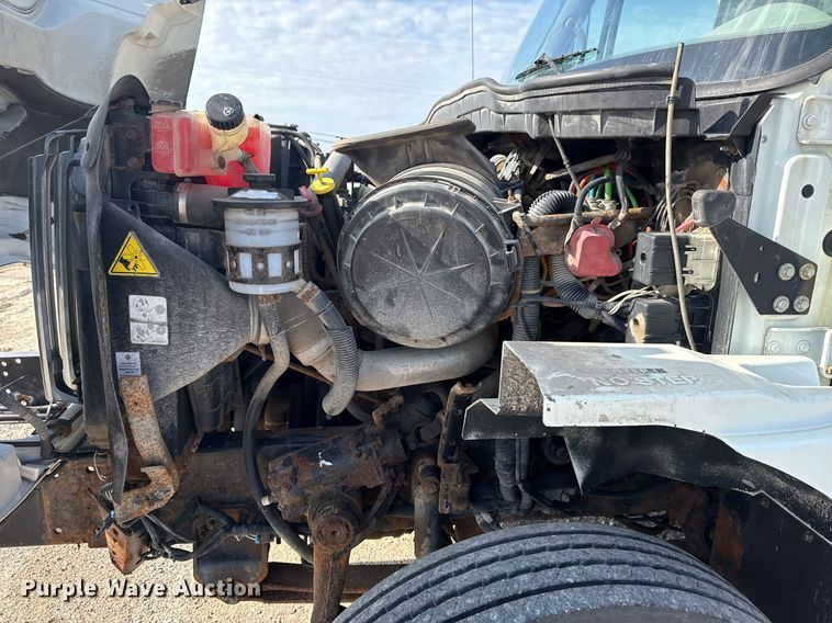 image for item DS3800 2008 International 7400 dump truck