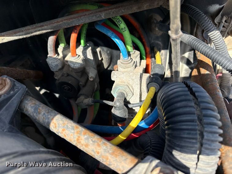 image for item DS3800 2008 International 7400 dump truck