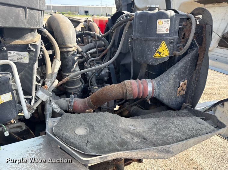 image for item DS3800 2008 International 7400 dump truck