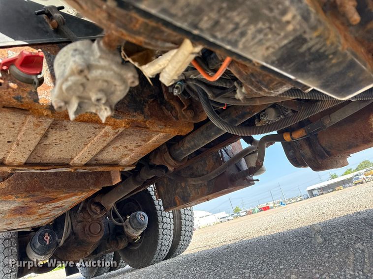 image for item DS3800 2008 International 7400 dump truck