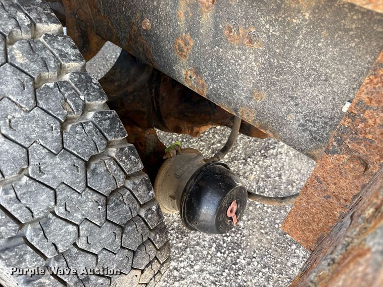 image for item DS3800 2008 International 7400 dump truck