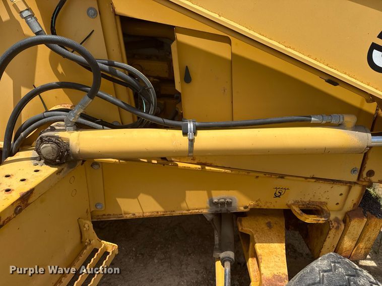 image for item DS3801 John Deere 310SE backhoe