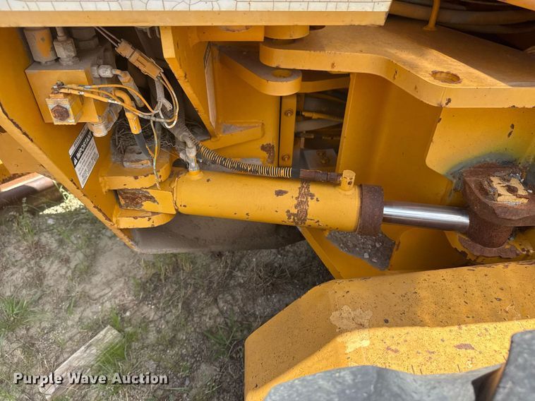 image for item DS3802 Dresser motor grader