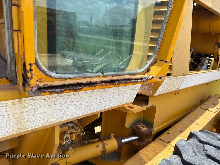 image for item DS3802 Dresser motor grader