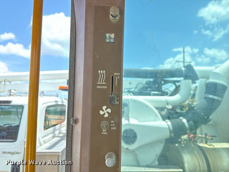 image for item DS3802 Dresser motor grader