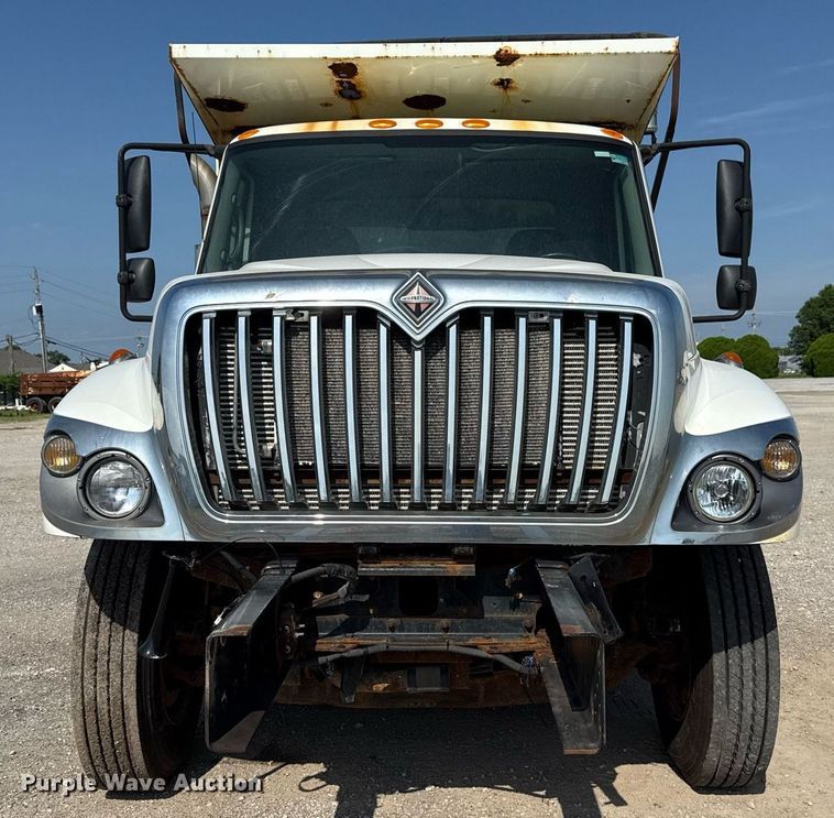 image for item DS3803 2008 International 7400 dump truck