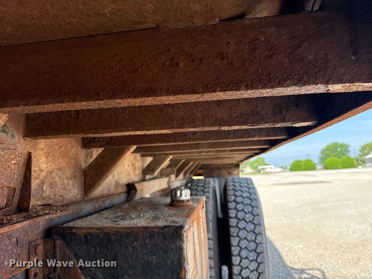 image for item DS3803 2008 International 7400 dump truck