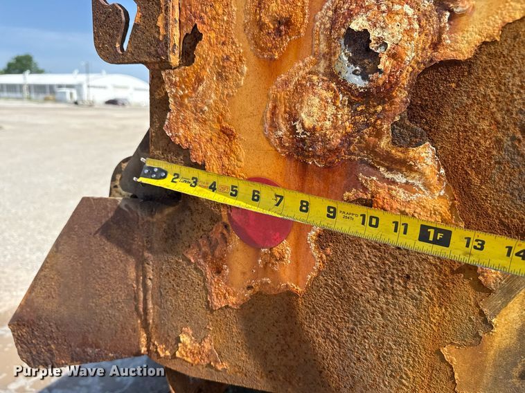 image for item DS3803 2008 International 7400 dump truck