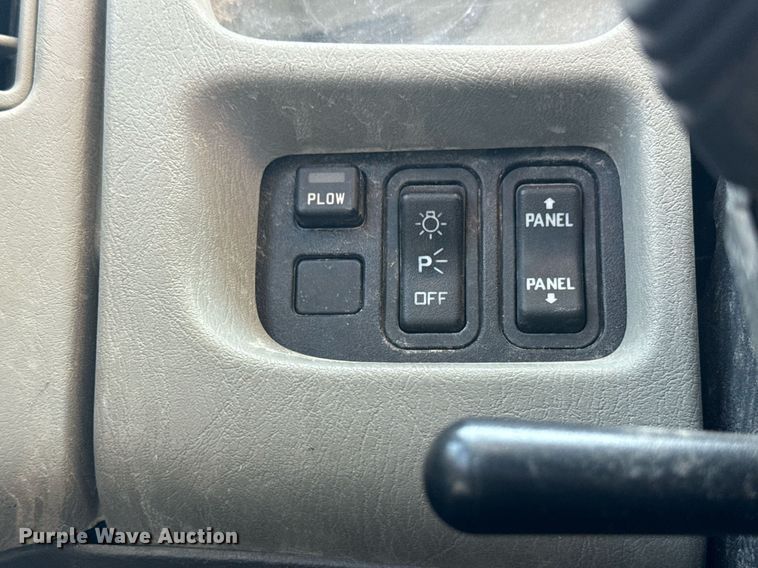 image for item DS3803 2008 International 7400 dump truck