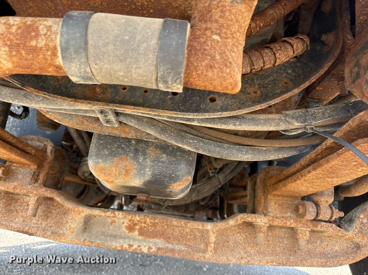 image for item DS3803 2008 International 7400 dump truck