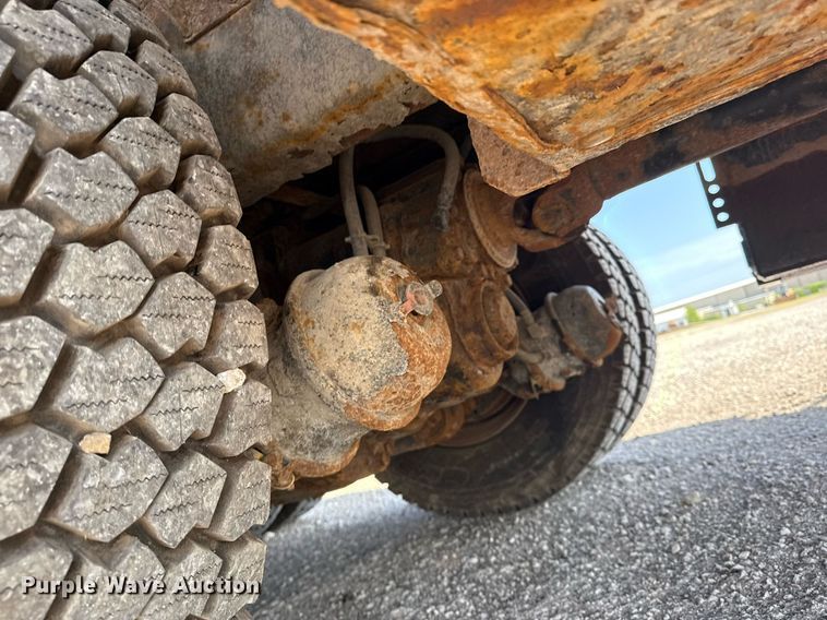 image for item DS3803 2008 International 7400 dump truck