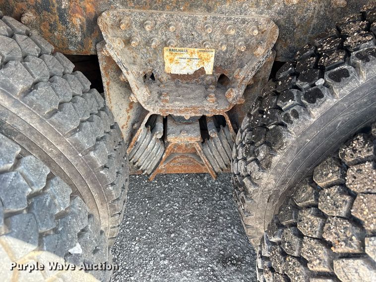 image for item DS3803 2008 International 7400 dump truck