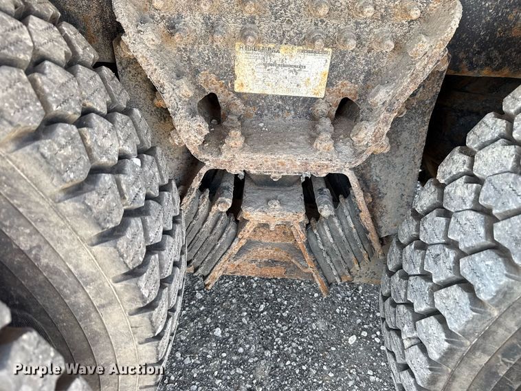 image for item DS3803 2008 International 7400 dump truck