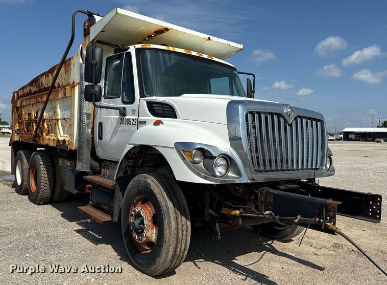 image for item DS3804 2008 International 7400 dump truck