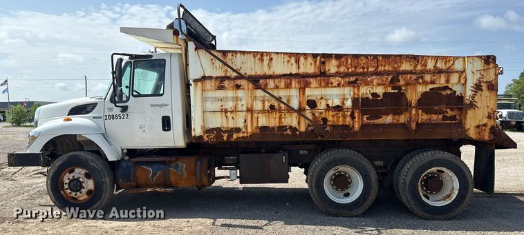 image for item DS3804 2008 International 7400 dump truck