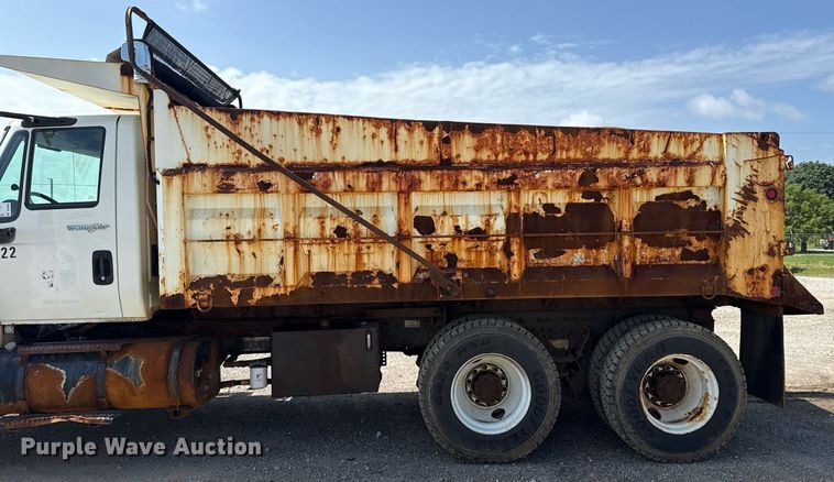 image for item DS3804 2008 International 7400 dump truck