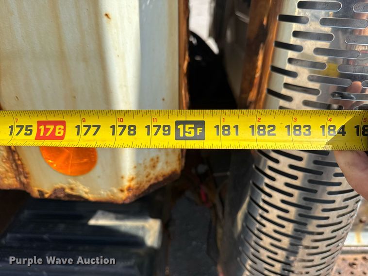 image for item DS3804 2008 International 7400 dump truck