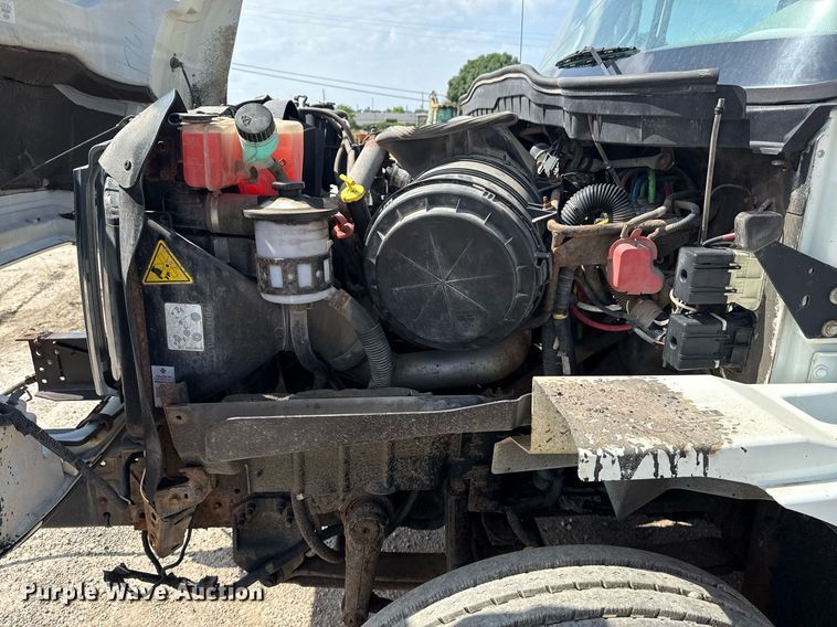 image for item DS3804 2008 International 7400 dump truck