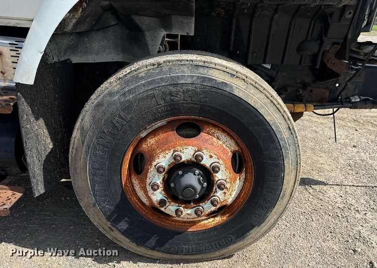 image for item DS3804 2008 International 7400 dump truck