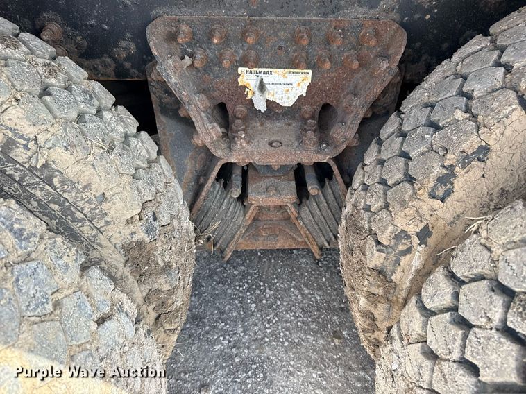 image for item DS3804 2008 International 7400 dump truck