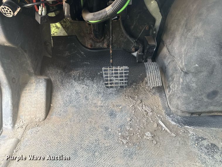 image for item DS3805 2009 International 7400 dump truck