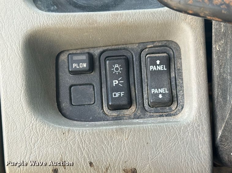 image for item DS3805 2009 International 7400 dump truck