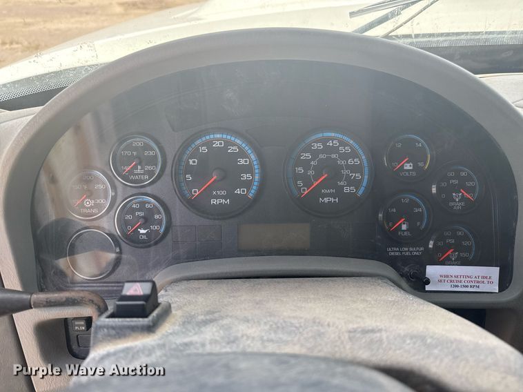 image for item DS3805 2009 International 7400 dump truck