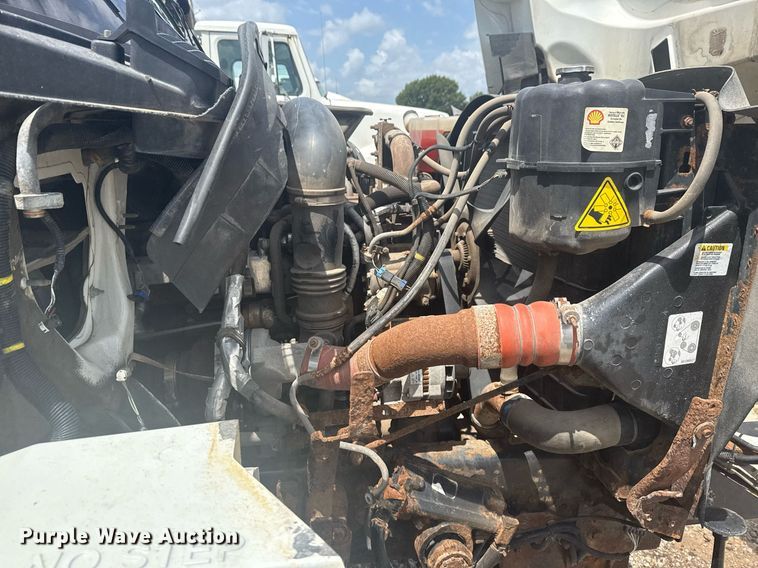 image for item DS3805 2009 International 7400 dump truck