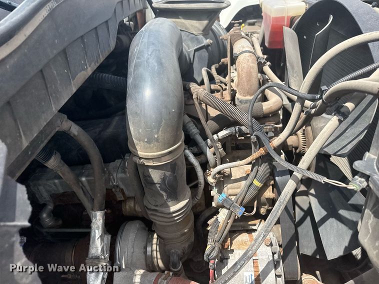 image for item DS3805 2009 International 7400 dump truck