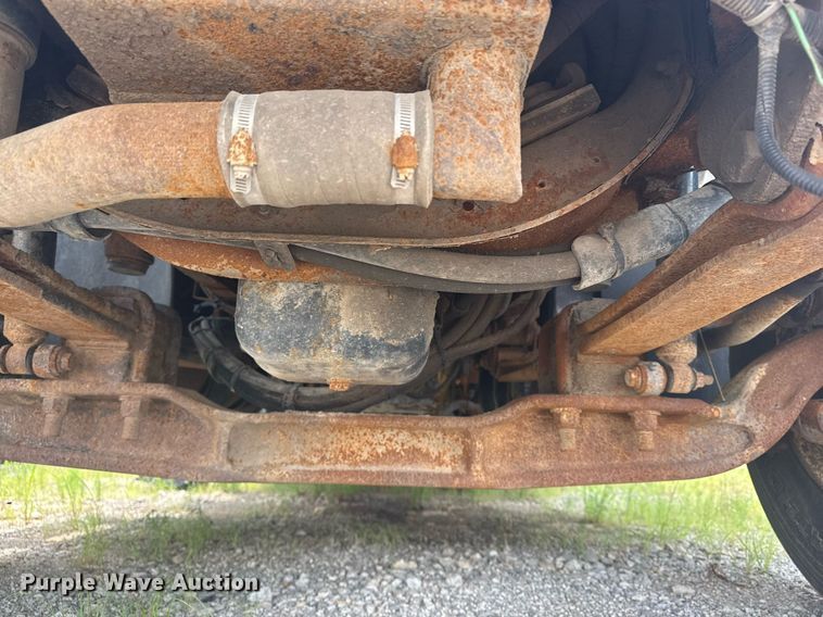 image for item DS3805 2009 International 7400 dump truck