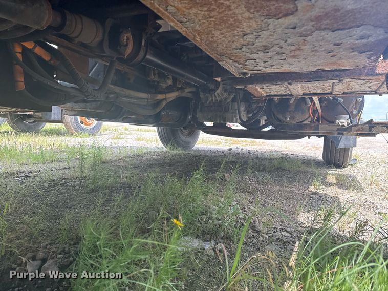 image for item DS3805 2009 International 7400 dump truck