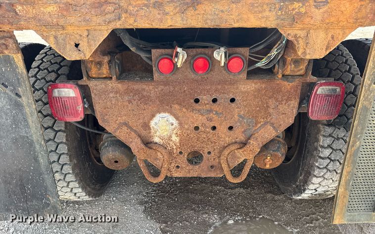 image for item DS3806 2008 International 7400 dump truck