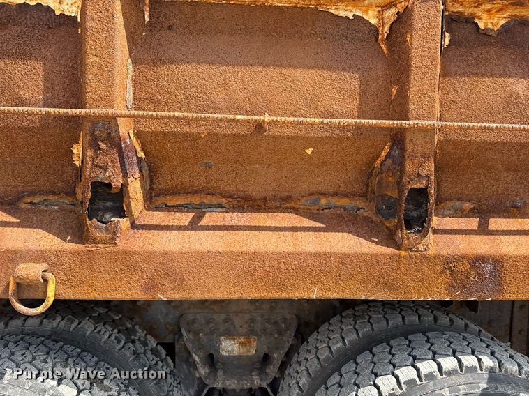 image for item DS3806 2008 International 7400 dump truck