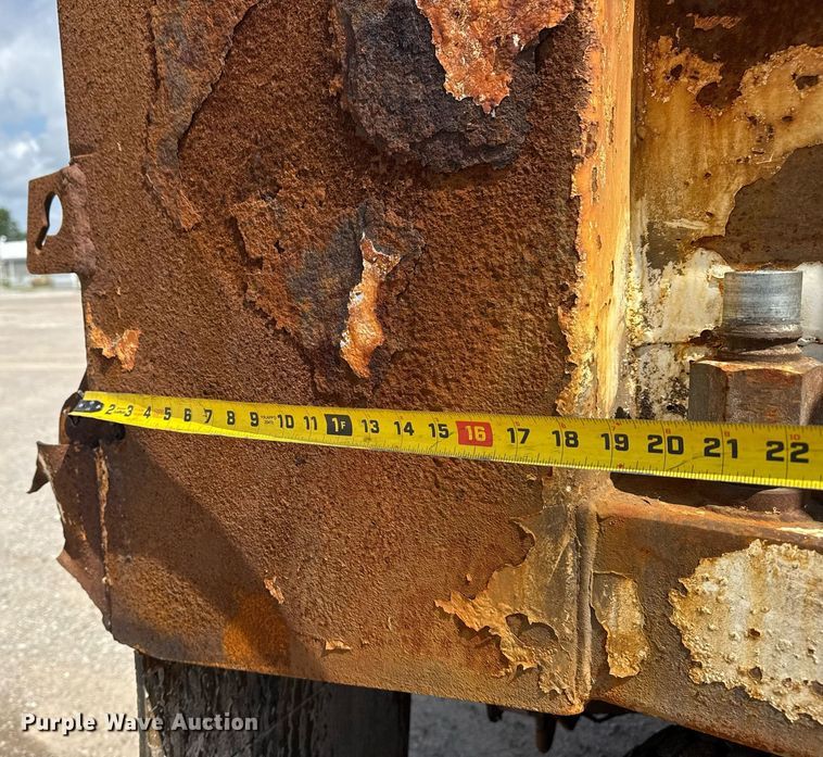 image for item DS3806 2008 International 7400 dump truck