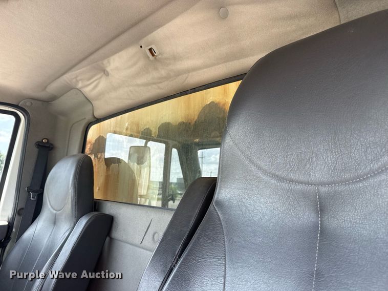 image for item DS3806 2008 International 7400 dump truck